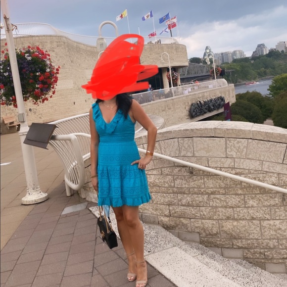 Alice+Olivia Summer Mini Dress - Picture 2 of 9